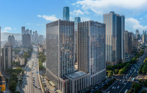Wyndham Grand Plaza Royale Furongguo Changsha or Similar 