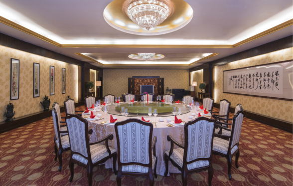 Howard Johnson by Wyndham Pearl Plaza Wuhan or Similar