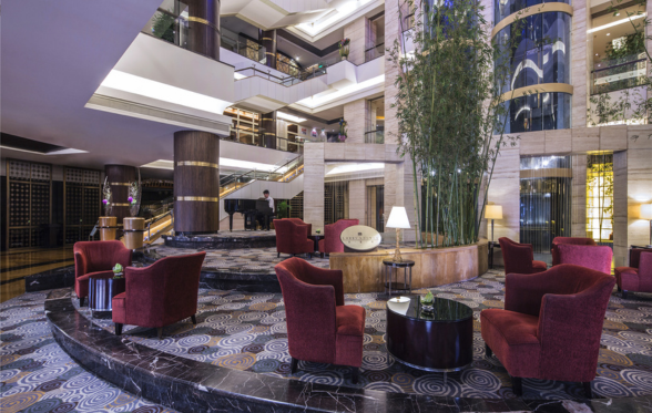 Howard Johnson by Wyndham Pearl Plaza Wuhan or Similar