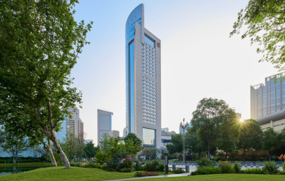 Chengdu Sheraton Lido Hotel or Similar