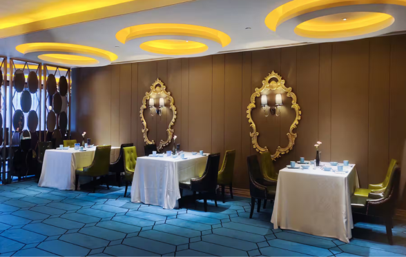 Wyndham Grand Plaza Royale Furongguo Changsha or Similar 