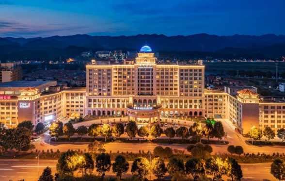 Sunshine Hotel Resort or Similar