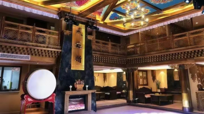 Tibetan Dinner & Folk Performance (min. 4 pax)