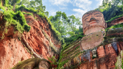 Sichuan Treasures: Giant Buddha Cruise & Huanglongxi (min. 4 pax)
