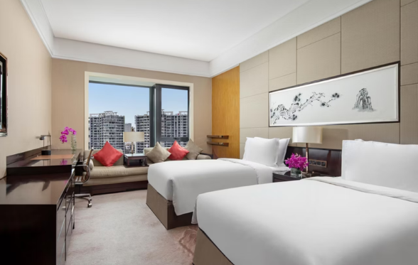 Crowne Plaza Yucheng or Similar