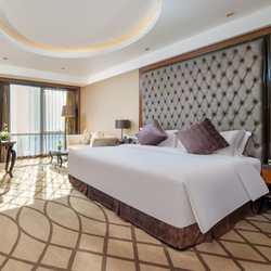 Wyndham Grand Plaza Royale Furongguo Changsha or Similar  (Executive Room)