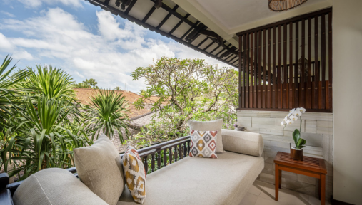 Kuta Seaview Beach Resort or Similar